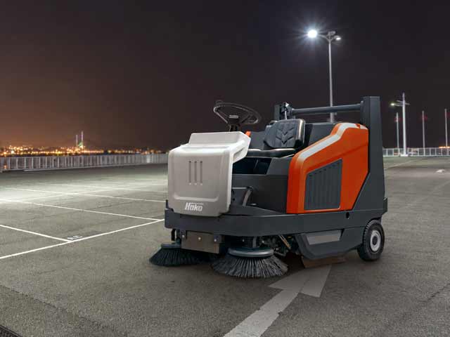 industrial vacuum sweeper ride on sweepmaster 1500rh